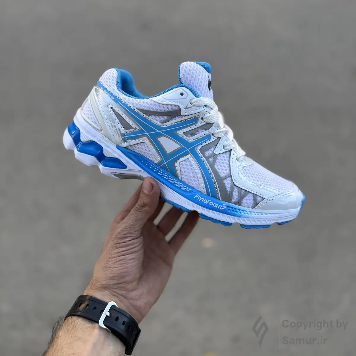 گالری تصاویر کتونی اسیکس کایانو 20 سفید آبی